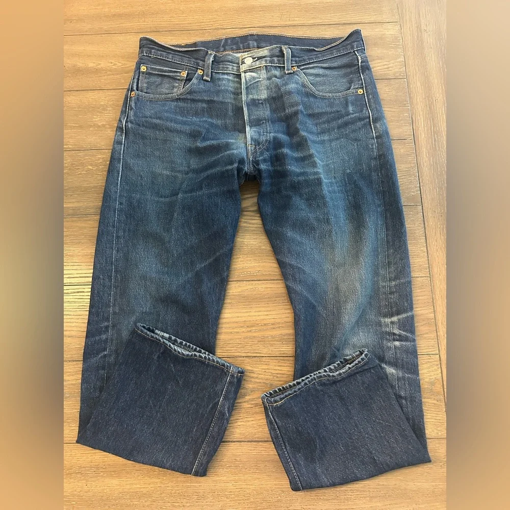 Levi's 501 Button Fly Men's Dark Blue Straight Jeans Size 36x31‎